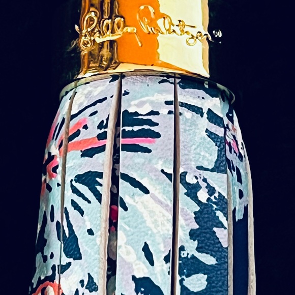 Lilly Pulitzer Gypsea Girl Keychain - NWOT - Picture 5 of 8